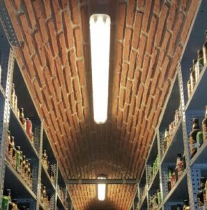 Asur-Tugla-Panel-Red-Polyester-Fiber-Panel-Kaplama-Modeli-600x606-1