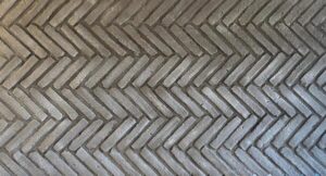 Herringbone-Negra-Blancura-600x323